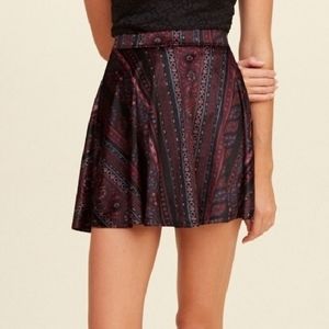 Hollister Skirt Size S